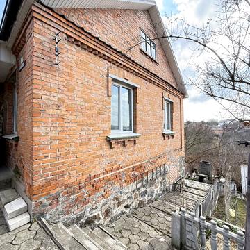 Крутнів Яр вул., 2