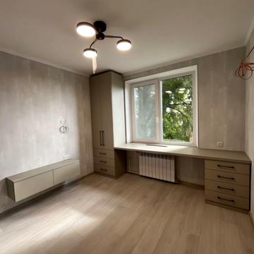 Валентинівська вул. (Блюхера), 35/81