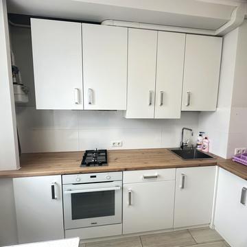 Бориса Гмирі вул., 9