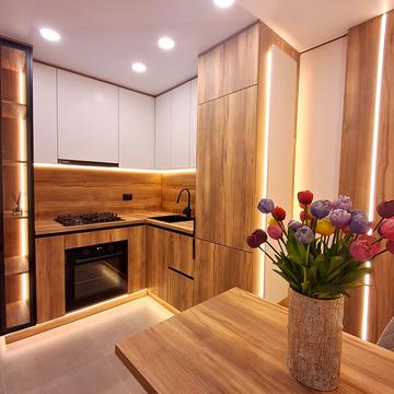 Київська вул., 8-Г