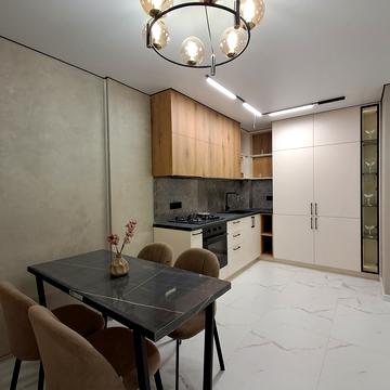 Київська вул., 8-В