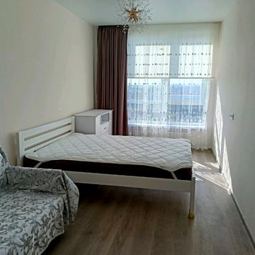 Перлинна вул., 11