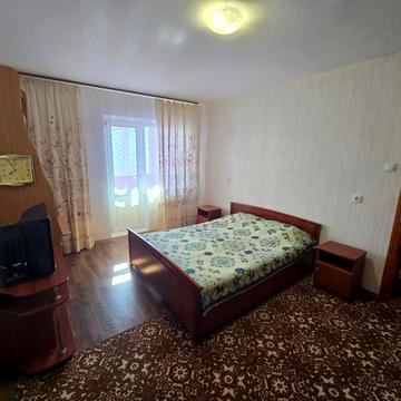 Милославська вул., 47