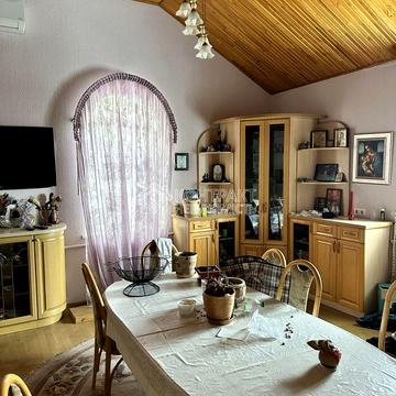 Бобруйська вул., 17