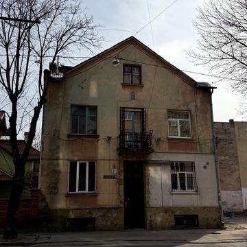 Братів Дужих вул. (Володимира Комарова), 21