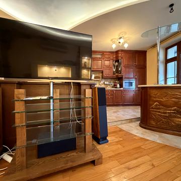 Павлівська вул., 18