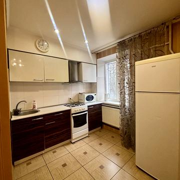 Науки просп. (Гагаріна), 12