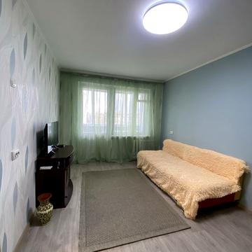 Леся Курбаса просп., 18