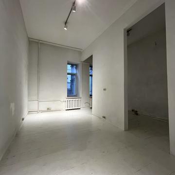 Богдана Хмельницького вул., 26-В