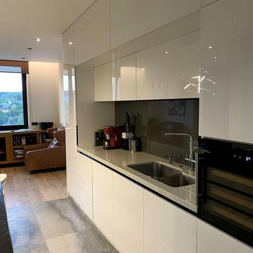 Ясинуватський пров., 10