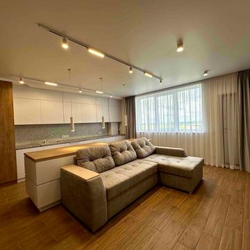 Йосипа Лапушкіна пров., 14