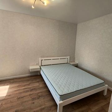 Миколаївська вул., 16