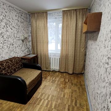 Вацлава Гавела бульв. (Івана Лепсе), 81