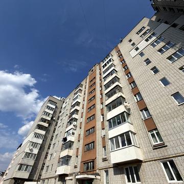 Петра Калнишевського вул., 1