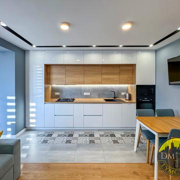 Щаслива вул., 7