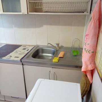 Леоніда Каденюка просп. (Юрія Гагаріна), 3