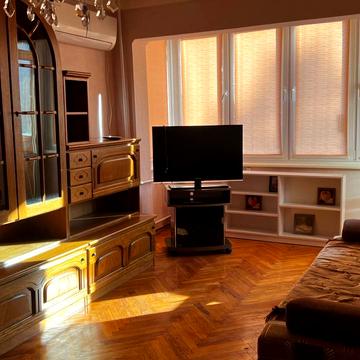 Березняківська вул., 10