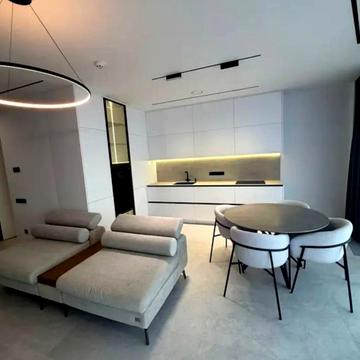 Іоанна Павла II вул. (Патріса Лумумби), 12