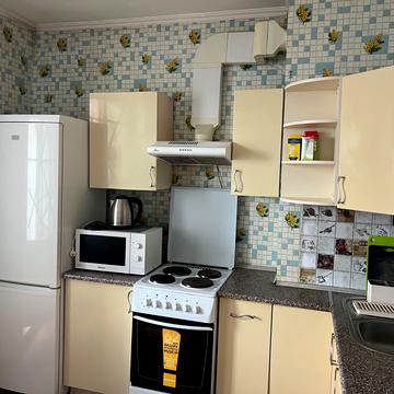 Григорія Ващенка вул., 3