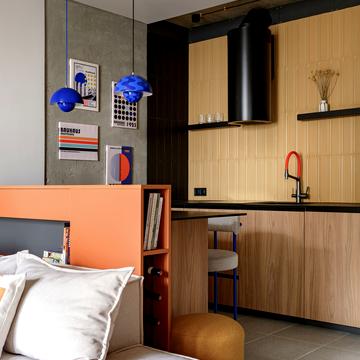 Зарічна вул., 2 к1