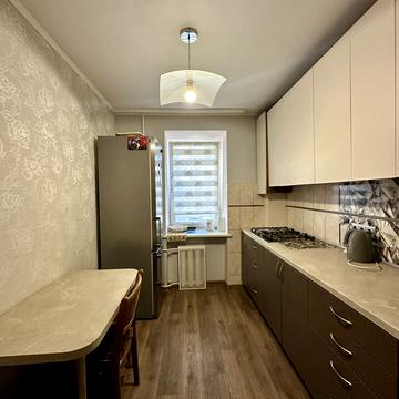 Київська вул., 2