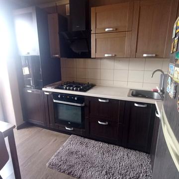 Івана Чендея вул., 44