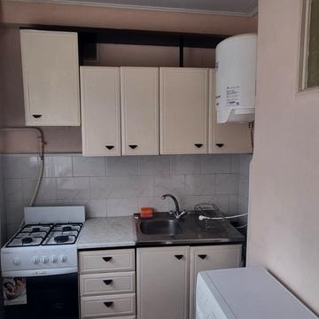 Лесі Українки бульв., 24-Б