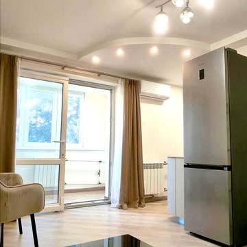 Деревлянська вул. (Якіра), 16/18 к2