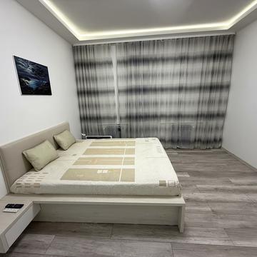 Пирогова вул., 10-Г