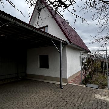 Ясенева вул., 3