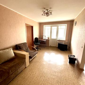 Богдана Хмельницького вул., 13