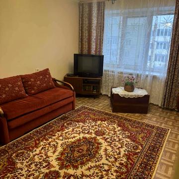 Роксоляни вул., 51