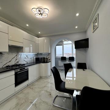 Василя Стуса вул., 30-Б