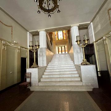 Павлівський майдан пл. (Рози Люксембург майдан), 10