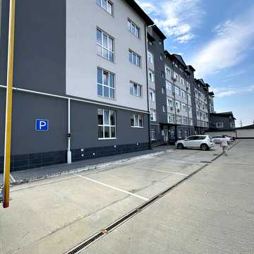 Августина Волошина вул., 5