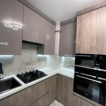 Роксоляни вул., 43б