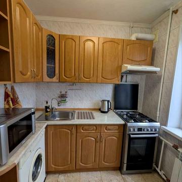 Йорданська вул. (Лайоша Гавро), 18-А