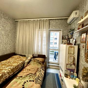 Владислава Бувалкіна вул., 7-Б К1