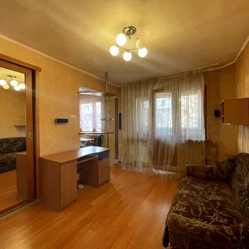 Академіка Філатова вул., 33