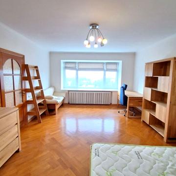 Михайла Котельникова вул., 37-А