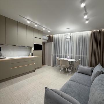 Причальна вул., 10