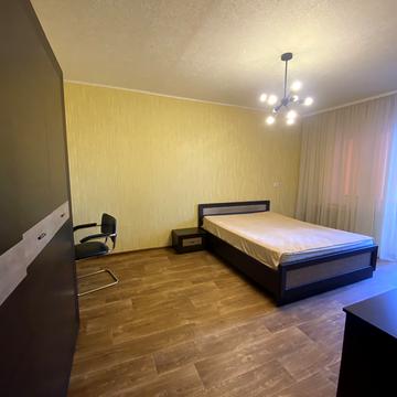 Ревуцького вул., 11-А