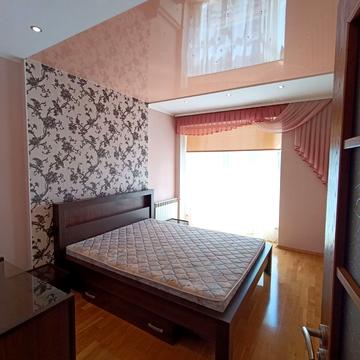 Чорновола вул., 30