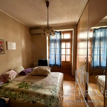 Велика Васильківська вул. (Червоноармійська), 132