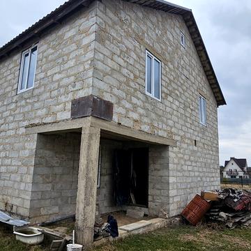 Академіка Патона, 14