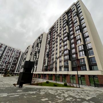 Романа Левицького вул., (Будинок 2)