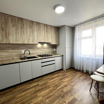 Трудова вул., 7/9А