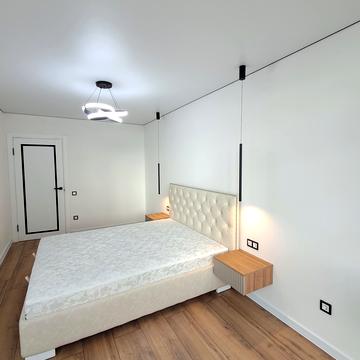 Київська вул., 8-В