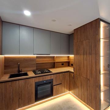 Київська вул., 8-В