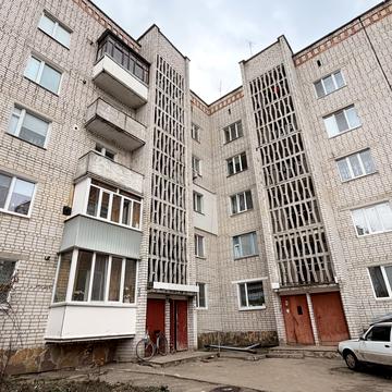 Лісова, 11